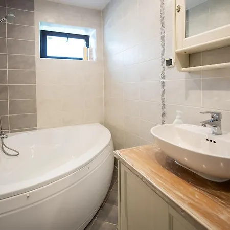 Pensiunea La Despani Vendégház 3*