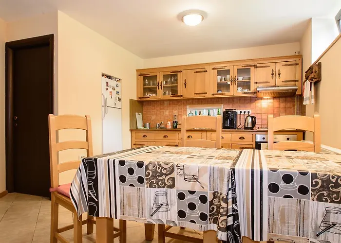 Pensiunea La Despani Guest house 3*